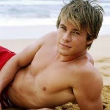 Idris elba, chris hemsworth and tom hiddleston. 17 Famous Aussies Who Started Their Career On Home And Away
