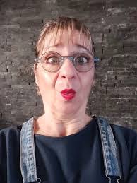 Christina Theodoropoulos's Instagram, Twitter & Facebook