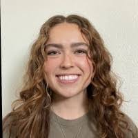 Gina Bracamonte's Instagram, Twitter & Facebook