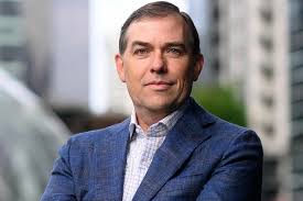 Amazon Aposta Alto em Pequenos Reatores Nucleares; Entenda