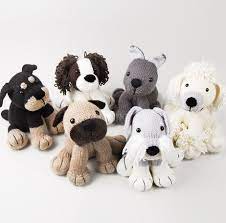 They're highly customizable, you can wear 'em no matter the weather and they're so easy to customize. Dog Knitting Patterns In The Loop Knitting