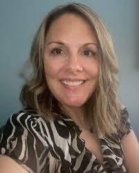 Lori Levasseur's Instagram, Twitter & Facebook