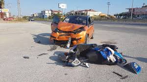 Kazada fatih keser ağır, bahattin yücel ise hafif yaralandı. Manavgat Taki Kaza Kameralara Yansidi Son Dakika