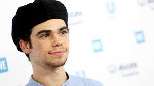 Morto a 20 anni Cameron Boyce, star di Disney Channel. Era Carlos di  'Descendants'