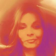 Caroline Fleming (@ve_fleming)