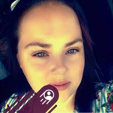 Leila Hebert's Instagram, Twitter & Facebook