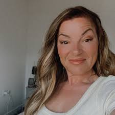 My boyfriend and I are visiting Rome in January for 4 nights for our  birthdays. We haven't booked accommodation yet but wondering the best area  to stay in? So far Monti area