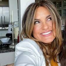 Molly Roman (@MollyRomannn)