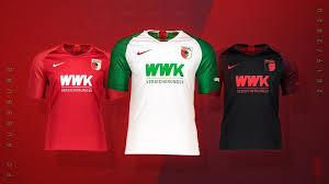 Hier lesen sie aktuelle neuigkeiten, spielberichte, hintergründe und mehr zum fca. Fc Augsburg The Wait Is Over Here Are Our Kits For Our Facebook