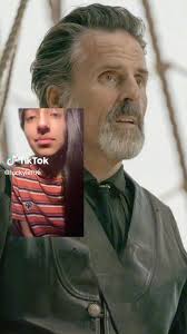 Commissioned this incredible and iconic #izzyhands analysis by the amazing  @ luckyleftie