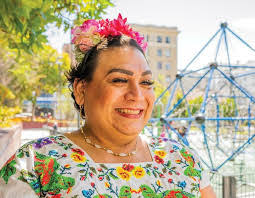 Pamela Baer's Instagram, Twitter & Facebook