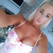 Carly Murphy (@smurfetcarly40) • Threads, Say more