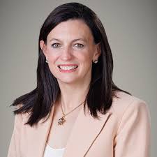 Erin Kilgore's Instagram, Twitter & Facebook