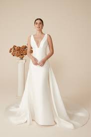 Wedding dresses & bridesmaids inspiration! Wedding Dresses For The Elegant And Sophisticated Bride Justin Alexander