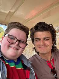 Derek Took Some Very Cute Selfies 💝💝 #strangerthings