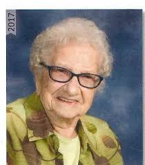 Donna Studer's Instagram, Twitter & Facebook