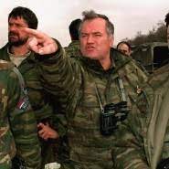 Für die kriegsverbrecher gibt es aus teilen der. Ratko Mladic Die Bosnische Banalitat Des Bosen Portrats Personalien Faz