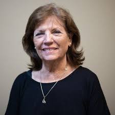 Danielle Boyington's Instagram, Twitter & Facebook