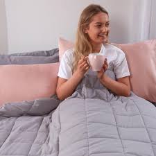 Read our weighted blanket reviews and benefits today! Brentfords Weighted Blanket Sensory Sleep