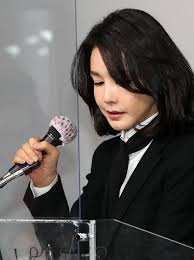 김건희 발언' 보도 허용에 野 강력 유감…허용된 2개 발언 따라 정국 파장 | 아주경제