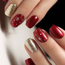 Uñas amarillas, uñas blancas, uñas decoradas navideñas, uñas pintadas, uñas con figuras, uñas elegantes, diseños navideños en uñas, uñas sencillas para navidad, uñas de gel navideñas. Manikyur Nails Unas Sencillas Para Navidad Unas De Gel Para Navidad Unas De Gel Navidenas