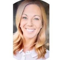 Amy Humphrey's Instagram, Twitter & Facebook