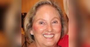 Elizabeth Womble's Instagram, Twitter & Facebook