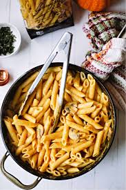 Add to the same frying pan, the sliced mushrooms with a pinch of salt and black pepper, and cook until caramelized which should take 7 minutes or until no more water is released. Pumpkin Pasta Sauce With Mushrooms And Sage Life Love And Good Food