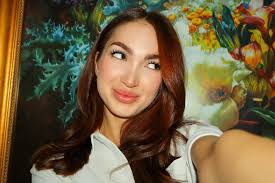 Ruby Fletcher's Instagram, Twitter & Facebook