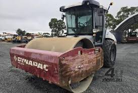 Dynapac CA512D Smooth Drum Roller