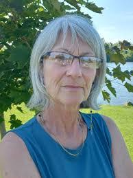 Michelle Bertrand's Instagram, Twitter & Facebook