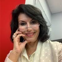 Hoiling Wong's Instagram, Twitter & Facebook