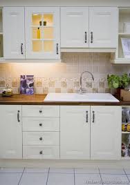 We did not find results for: Kitchen Idea Of The Day Traditional White Kitchens Gallery Extra Small Kitchen Cabinet Design White Kitchen Traditional Traditional White Kitchen Cabinets