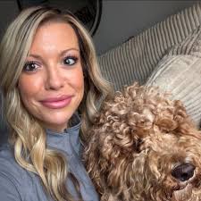 Who is a good hair stylist in Findlay, Ohio?