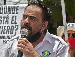 Increíble 😯 Milton Benítez insulta y...