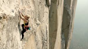 Janja garnbret je postala prva olimpijska prvakinja v zgodovini športnega plezanja. Janja Garnbret Olympic Hopeful On Her Tokyo Dream And Hopes For Climbing In The Future Cnn