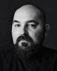 SERGIO may seem a tad serious in this portrait, but don't let him fool  you…he's kind, funny and oh so charming ☺️ #portraitphotography  #beardedportrait #portraitofaman #manwithbeard #backdropsbyethanalex  #optimumfloorplandesigns ...