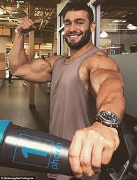 Throughout her ups and downs in the past couple of years, britney spears has relied on her loved ones, including boyfriend sam asghari. Britney Spears Fitness Trainer Boyfriend Reveals How He Lost 100lbs Express Digest