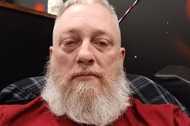 Hi all, yesterday I was in McDonald's in the highstreet. Just popped in for  some quick lunch but the place was heaving with teens who were causing  chaos. Firstly, a large group