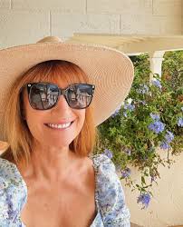 Asi najznámejšia "doktorka" na svete trpí heterochrómiou, počas nakrúcania  filmov musí používať farebné šošovky — 24dnes