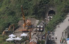 On 2 april 2021, a taroko express train operated by the taiwan railways administration derailed in hualien county, killing at least 54 people and injuring more than 150 others. 9ncavgb1ybimom