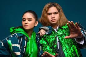Super mario bros mencari cinta tissa biani film. Officially Going Public Dul Jaelani And Tissa Biani Are More Courageous To Show Intimacy In Public Netizens Auto Baper All Pages Archyworldys