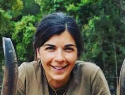 Nous sommes très heureux d'annoncer notre nouveau membre de l'équipe  Docteur Graca Oliveira. Excellent vétérinaire pour chiens, chats, bovins,  moutons, chèvres et bases du cheval. We are very happy to announce our