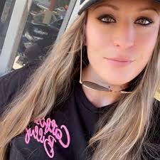 Brittany Coomer's Instagram, Twitter & Facebook