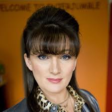 Scarlett's money worries get worse