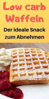 Diese Low Carb Waffeln Musst Du Unbedingt Ausprobieren Every Minute Between Your Family Your Career In 2020 Low Carb Waffles Low Carb Rezepte Low Carb Meals Easy