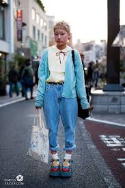 Different Shades Of Blue Japanese Street Fashion Mom Jeans Outfit Vintage Street Fashion
