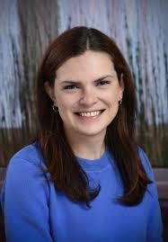 Barbara Deschenes's Instagram, Twitter & Facebook