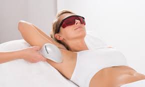 After a session of laser hair removal (particularly on sensitive areas) it is normal to feel a sensation of warmth in the area, slightly similar to that of a very mild sunburn. Laser Hair Removal Treatment In Dubai Elite Style