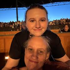 Free senior photos for west auburn high school graduates